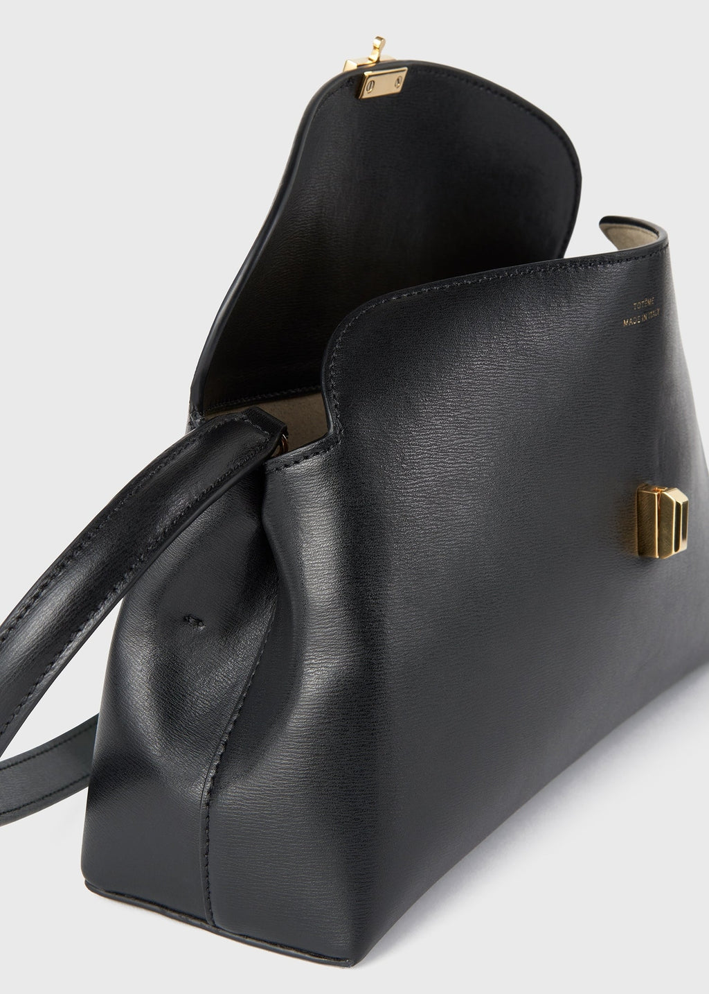 T-lock leather clutch black